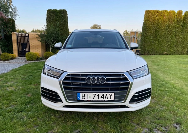 Audi Q5 cena 111000 przebieg: 87360, rok produkcji 2017 z Białystok małe 92